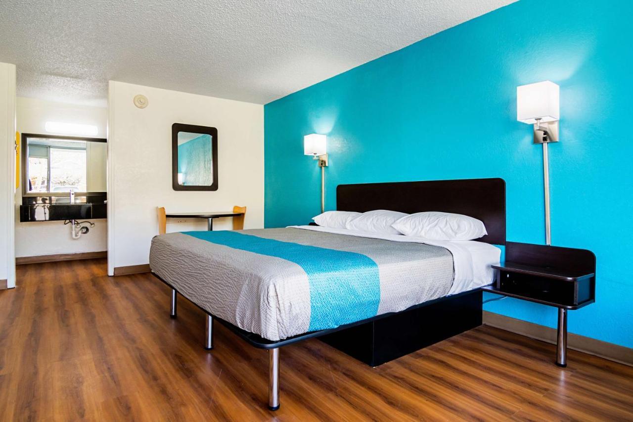 Econo Lodge Asheboro Eksteriør billede