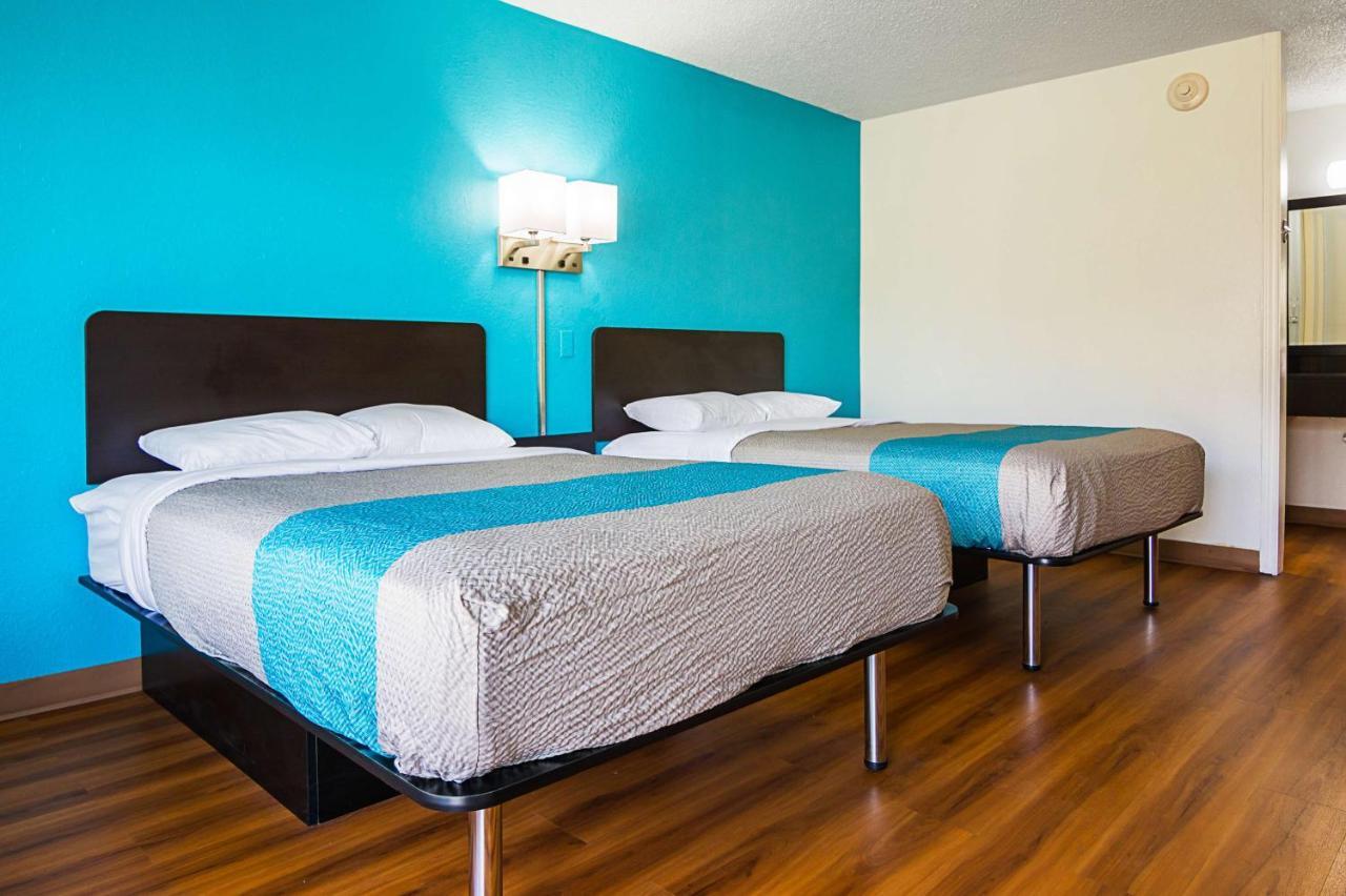 Econo Lodge Asheboro Eksteriør billede